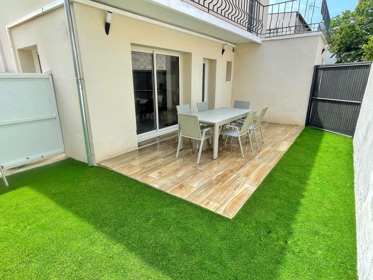 Les Appartements Du Carnot - Terrasses Et Jardins Ла-Рошель Екстер'єр фото