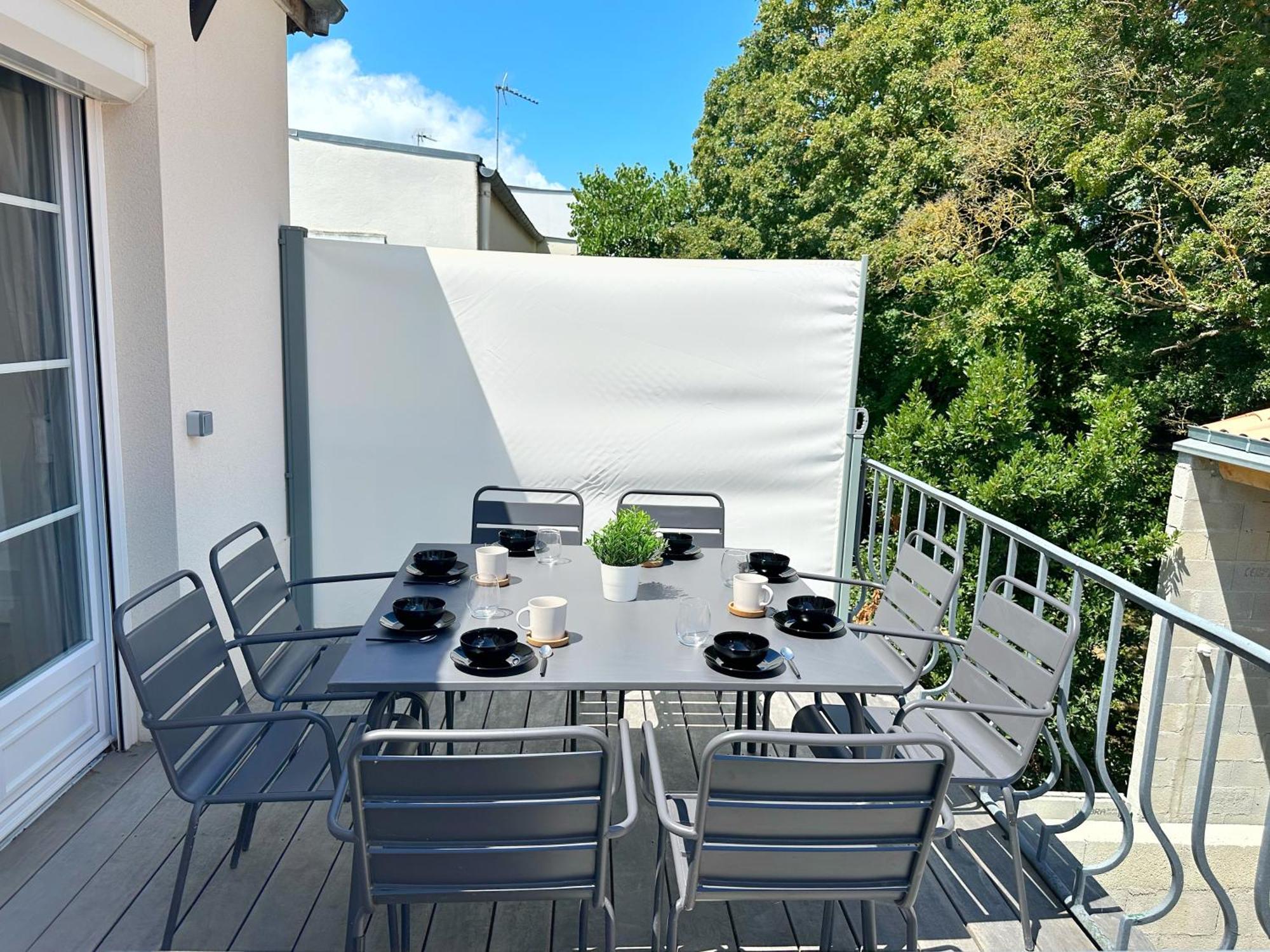 Les Appartements Du Carnot - Terrasses Et Jardins Ла-Рошель Екстер'єр фото